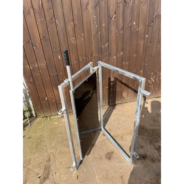 2 way shedding gate