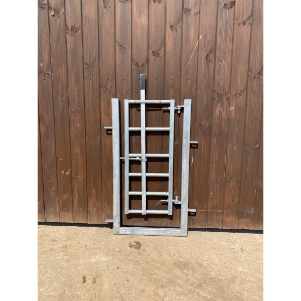 2FT GATE IN FRAME